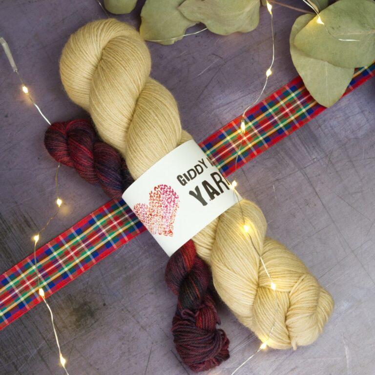 100g shortbread and 20g dark red tartan mini skein